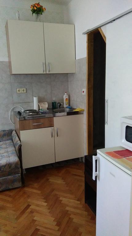 Apartment Filip Врбник Екстер'єр фото